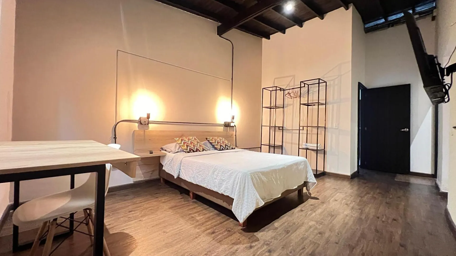 Studio In Poblado Near Envigado Frn103 By Roots Rentals Medellin Colombia