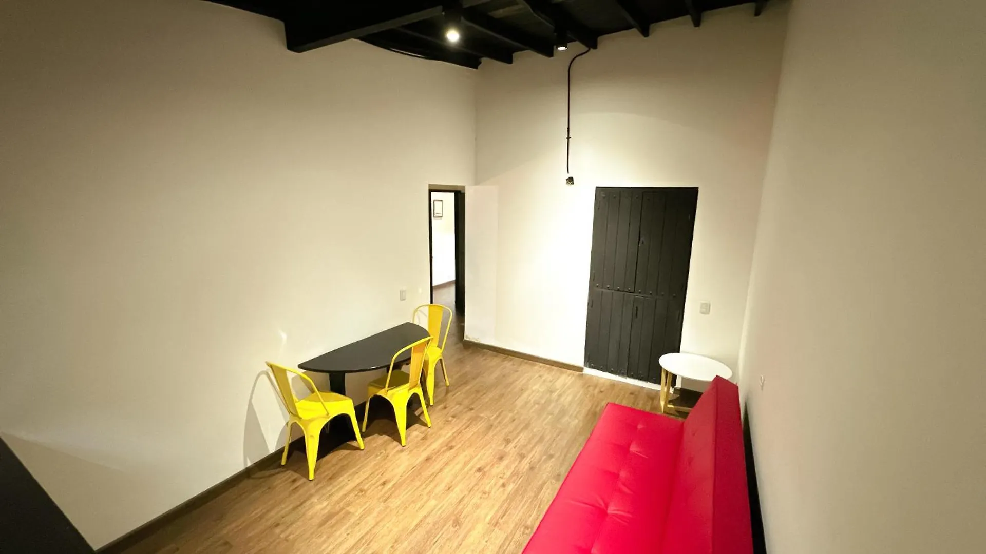 Apartment Studio In Poblado Near Envigado Frn103 By Roots Rentals Medellin Colombia